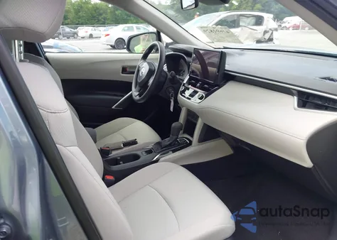 2025 Toyota Corolla Cross L from USA, damaged, VIN 7MUAAAAG1SV130118